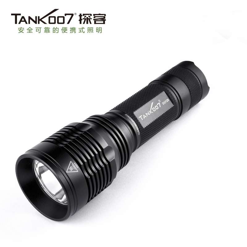 探客多功能led強(qiáng)光手電筒 探客多功能led強(qiáng)光手電筒